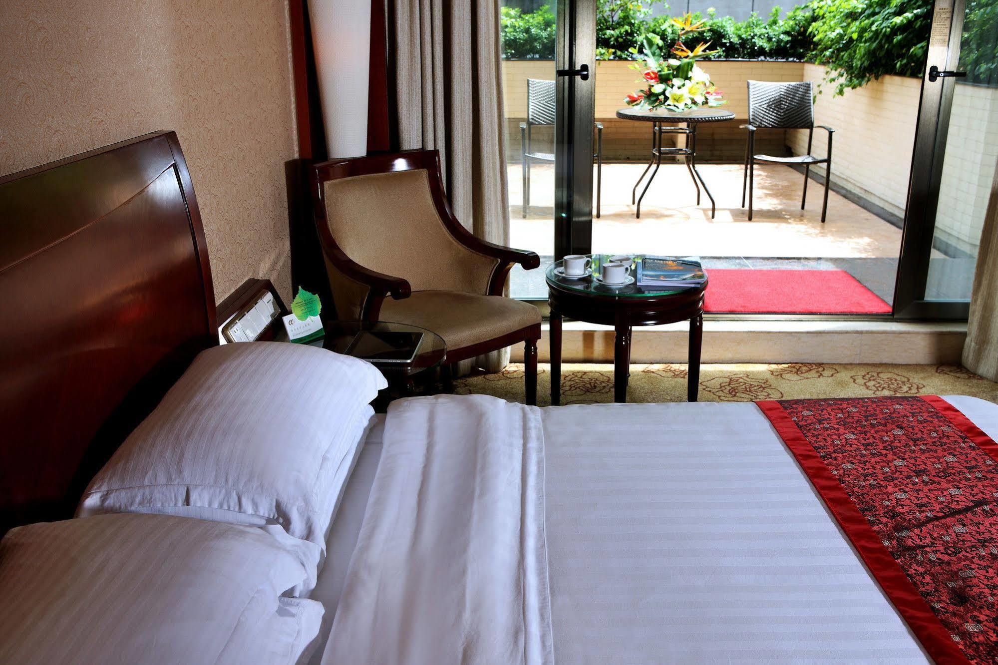 Shenzhen Luohu Hongfeng Hotel Exteriör bild