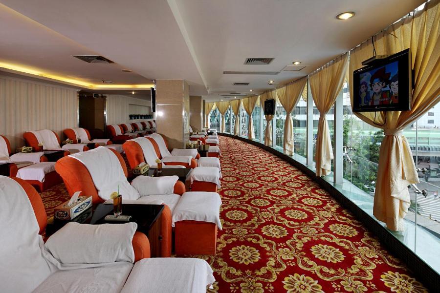 Shenzhen Luohu Hongfeng Hotel Exteriör bild